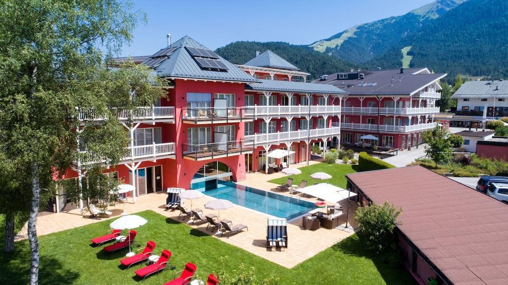 Das Hotel Eden - Das Aktiv- & Wohlfuehlhotel In Tirol Auf 1200M Hoehe เซเฟลด์ อิน ทิโรล ภายนอก รูปภาพ